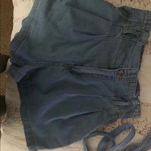 super cute forever 21 shorts